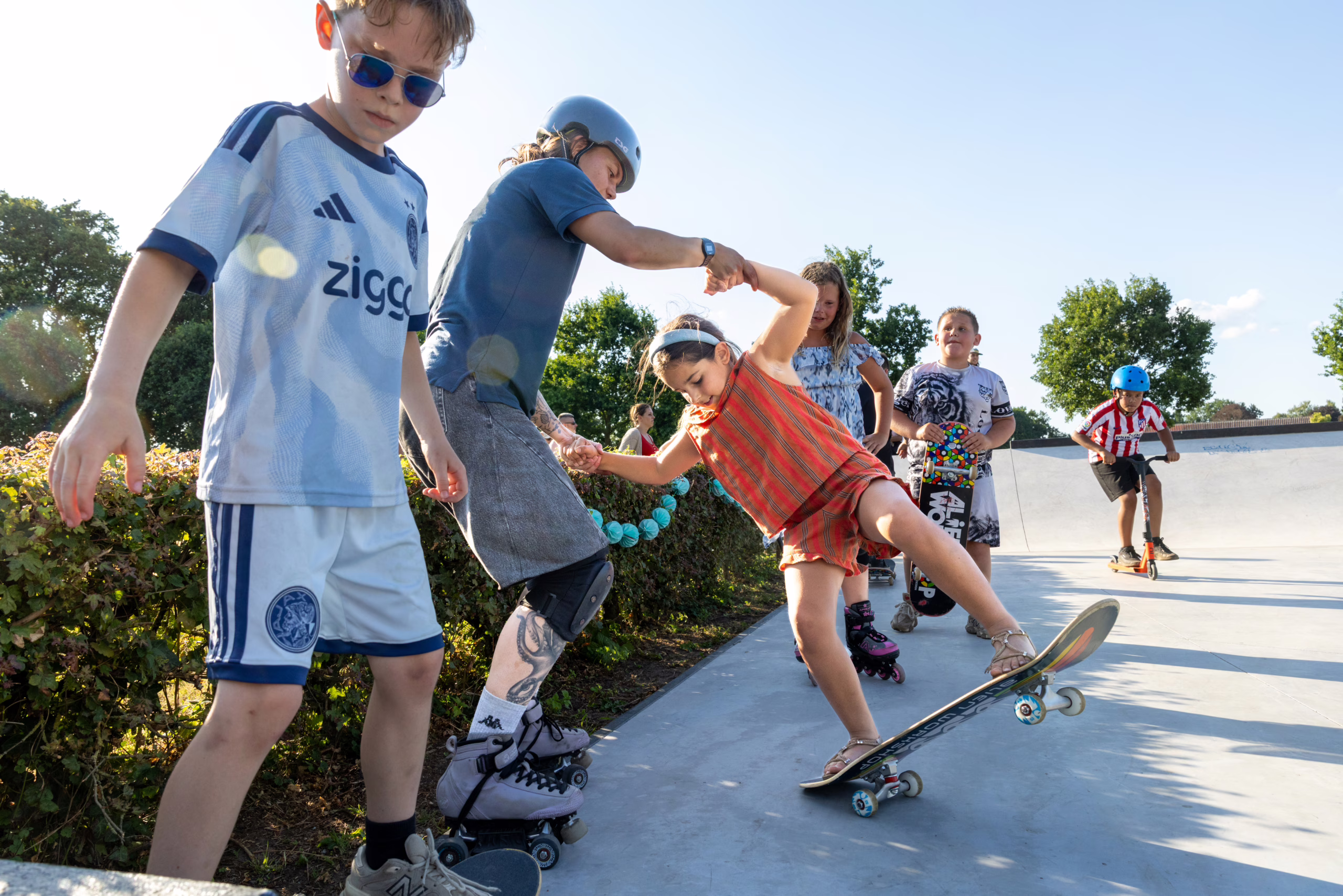 Skatepark met kinderen